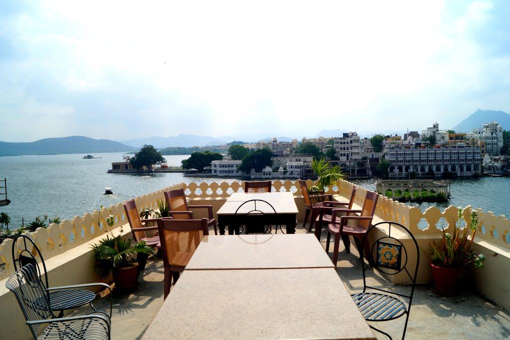 Aashiya Haveli Hotel Udaipur Eksteriør billede